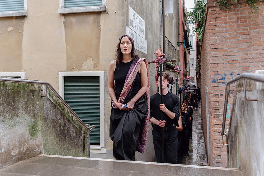 Low res 023 Gayle Chong Kwan The Lotus Eaters Fondation Valmont Venice photo Nico Covre
